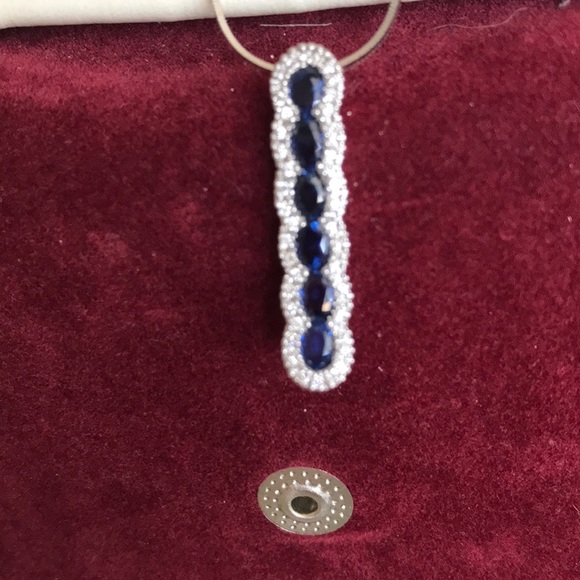 Sapphire diamond pendant necklace - Picture 6 of 6